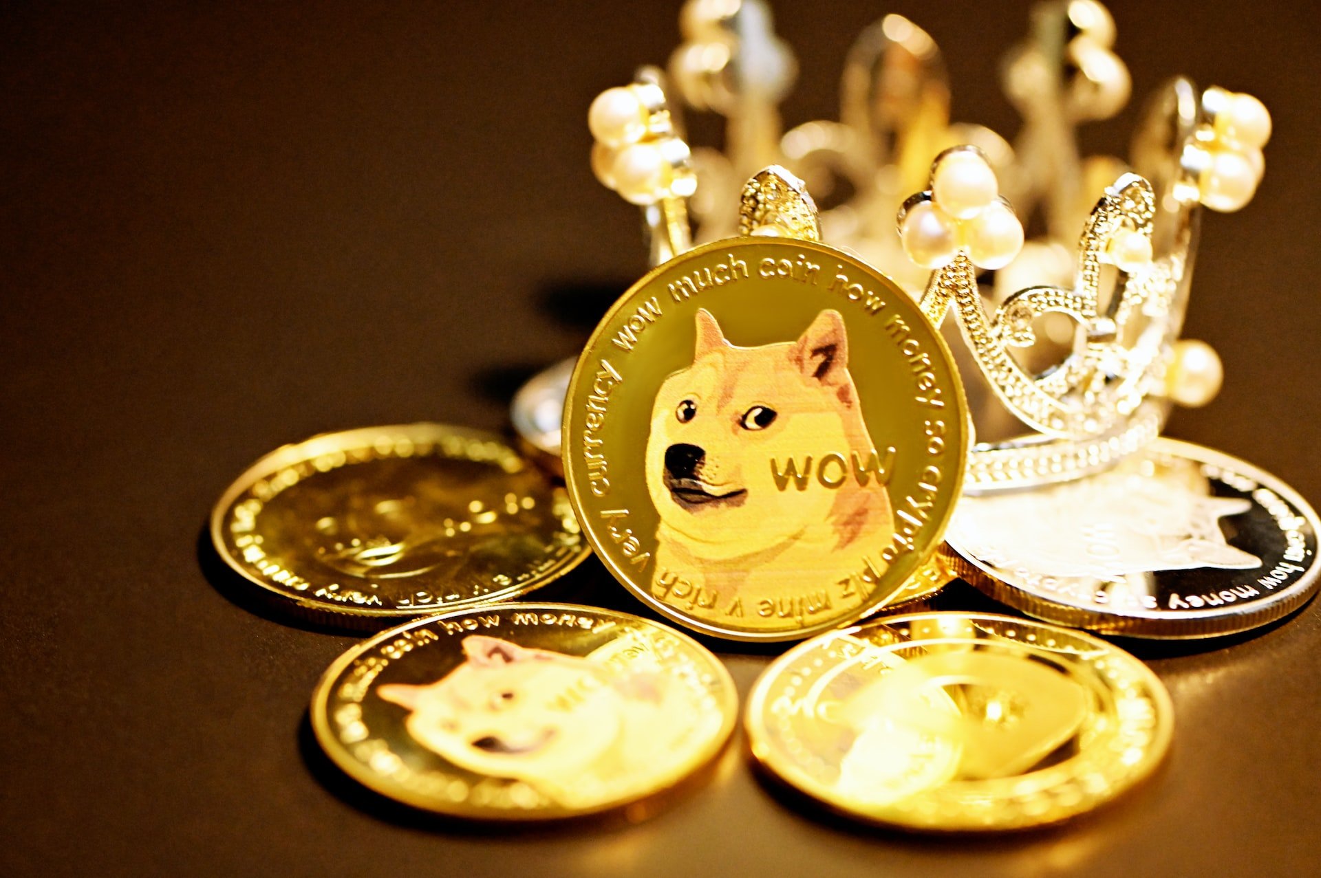 BRUK AV DOGECOIN TIL ONLINE SPILL